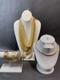 Costume Jewelry Lot (G)