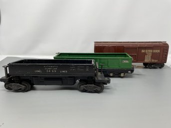 Vintage Lionel Train Cars