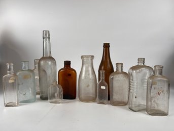 Antique Bottle Lot (b)