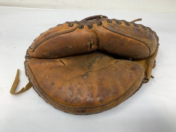Vintage Macgregor Baseball Glove