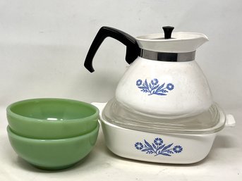 Vintage Kitchenware Lot Including Two Jadeite Bowls