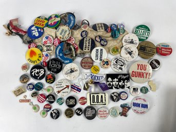 Huge Lot Of Vintage Buttons