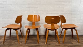 Set Of Four Thonet 1950s Bentwood Chairs