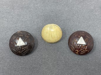 Antique Button Lot Carved Bone And Wood