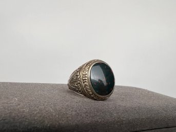 Antique Mens 10k Ring W/ Blood Stone