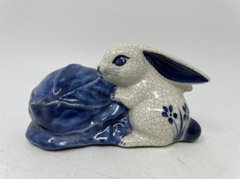 Dedham Pottery Style Rabbit Figure