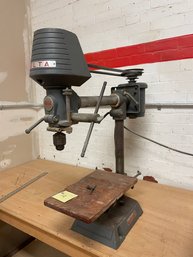 Delta Table Top Radial Drill Press 32