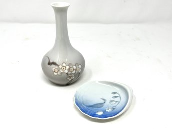 B & G Copenhagen Porcelain Made In Denmark Vase And Trinket Dish