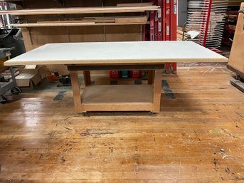 Large Work Bench Station