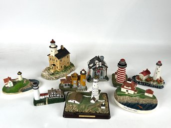 Group Of Miniature Houses & Cottages (H)