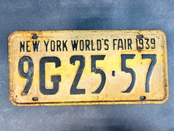1939 New York Worlds Fair License Plate