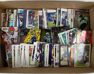 Tray Lot Of Modern Sports Cards (18)