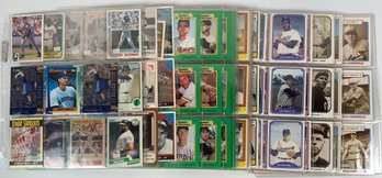 Collection Of Pages Full Of Sports Cards (23)