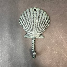 Cast Iron Verdigris Scallop Shell Hook