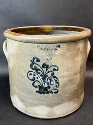 Antique Seymour Hartford CT Stoneware Crock With Cobalt Decoration