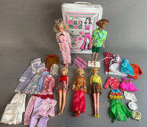 Maxi Mod Case Filled With Dolls And Accessories Marked 1958 And 1966