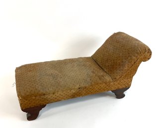 Antique Doll Chaise