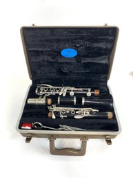 Buescher Aristocrat Clarinet In Carry Case