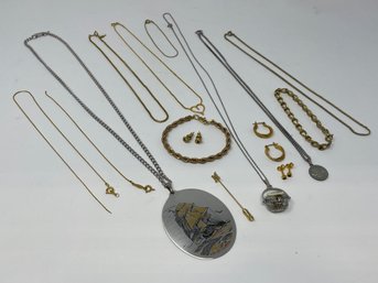 Vintage Jewelry Lot Nautical And More Some Parts