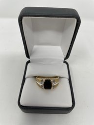 10kt Gold Mens Ring With Onyx Stone Size 10