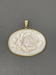 Rose Cameo W/ 14k Gold Bezel (54)