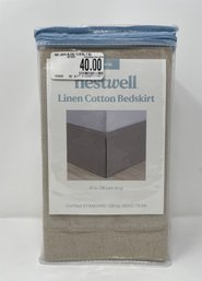 Brand NEW!! Nestwell Linen Cotton Bedskirt Retail $40.00