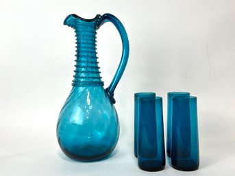 Hand Blown Art Glass Pitcher With Set Of Four Harlekini Glasses By Riihimaen Lasi Oy