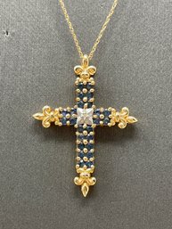 14k Gold Cross 3.95g (85)