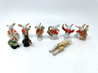 Miniature Musician Rabbits With Frozen Charlette