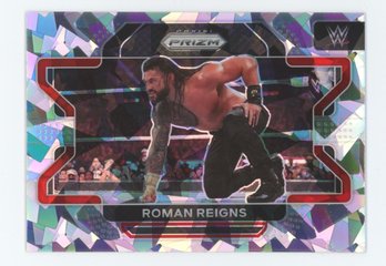 2022 Prizm WWE Roman Reigns Silver Cracked Ice