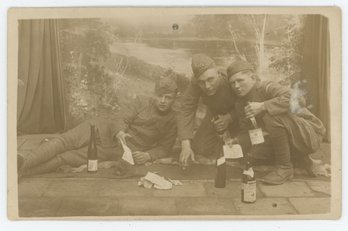 World War One WW1 RPPC - Group Of Soldiers