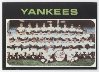 1971 Topps NY Yankees Team Card #543