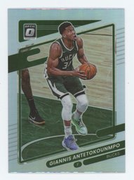 2021 Optic Giannis Antetokounmpo Silver Holo Prizm