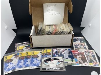 Lot Of 250 Tony Gwynn Baseball  Cards
