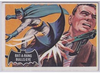 1966 Topps Batman Bat-a-rang Bulls-eye