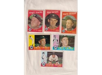 10 Vintage Yankee Baseball Cards