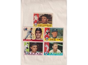 17 Vintage Topps Yankee Baseball Cards