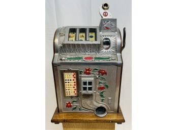 Antique Mills Novelty Company 5 Cent Slot Machine - In Working Condition - With Key