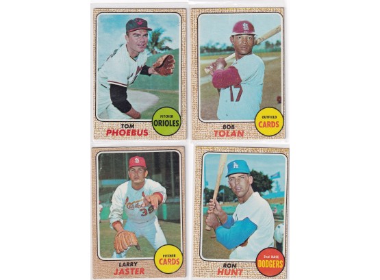 4 1968 Topps Baseball Cards