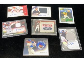 Baseball Memorabilia/ Autograph Card Lot