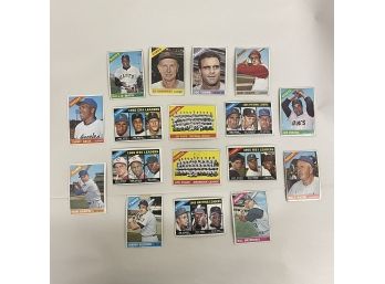 393 1966 Topps Baseball Cards! Huge! See All Photos!