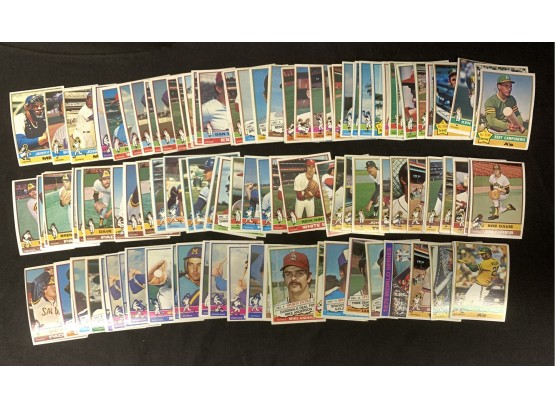 GIANT Lot Of 1976 Topps Baseball Cards!