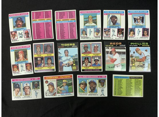Large Lot Of 1970's Topps Baseball Cards!