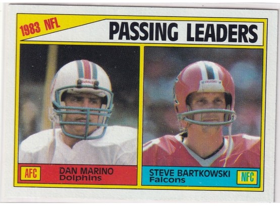 1984 Topps 1983 NFL Passing Leaders Dan Marino & Steve Bartowski