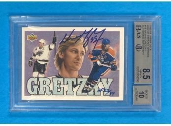 1992-93 Upper Deck Heroes #18 Wayne Gretzky Signed Auto Artist Proof /99 BGS 8.5 /10