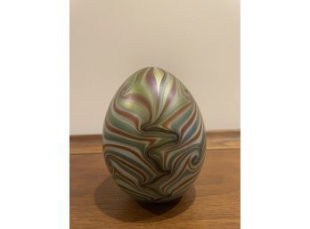 Vintage Art Glass Paperweight Egg