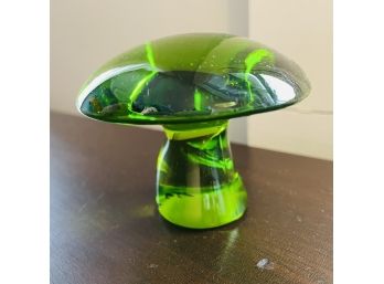 Viking Glass Epic Avocado Green Mushroom Toadstool Paperweight