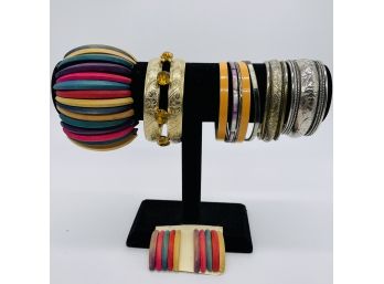 Large Collection Of Vintage Costume Bracelets