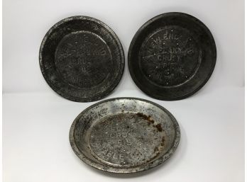 Collection Of Vintage Tin Pie Plates
