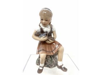 Dahl Jensen Copenhagen Denmark #1295 Girl Holding Doll Figurine